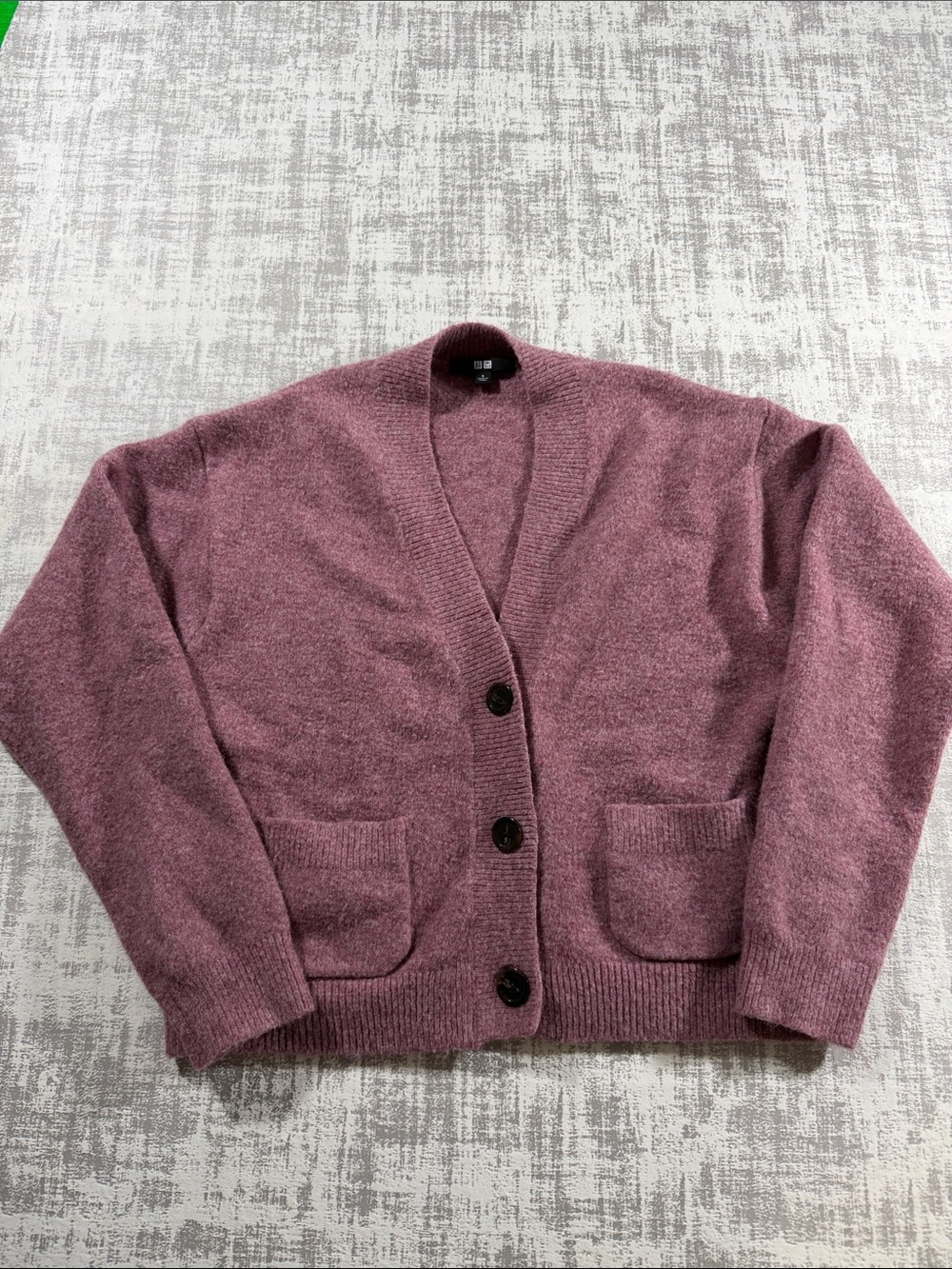 Uniqlo Button-Front Rose Cardigan with Patch Pockets sz S 20X19